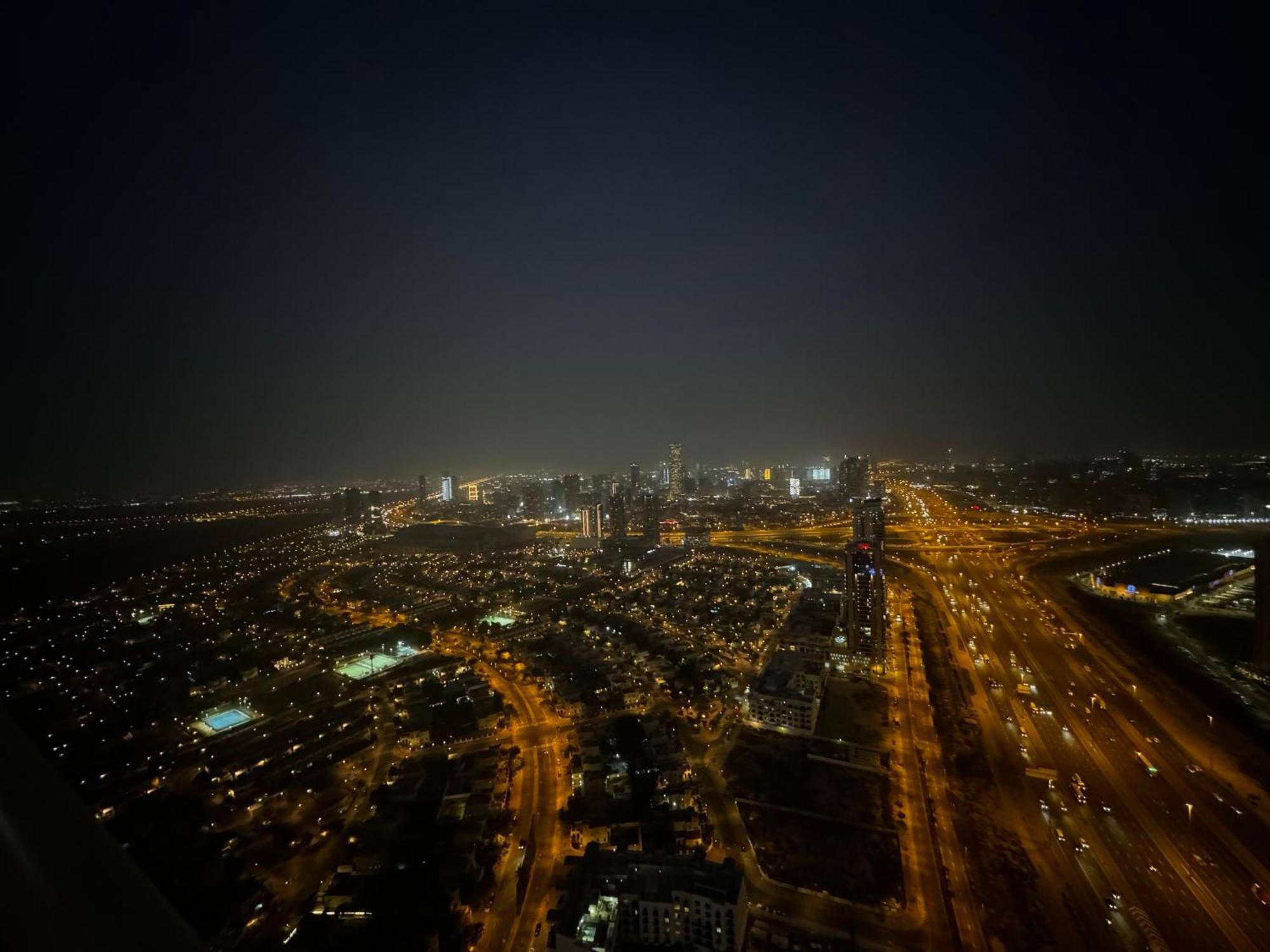 Adagio Jumeirah Village Triangle Dubái Exterior foto